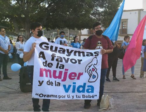 Marcha A Favor de la Mujer y de la Vida en Guaymas
