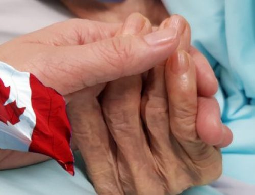 En Canadá promueven eutanasia en paquetes de pensiones para personas mayores